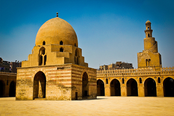 مسجد ابن طولون في القاهرة